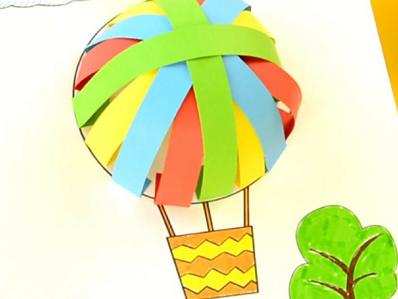 Воздушный шар поделка. Объемная аппликация воздушный шар. Воздушный шар из цветной бумаги. Аппликация воздушный шар с корзиной.